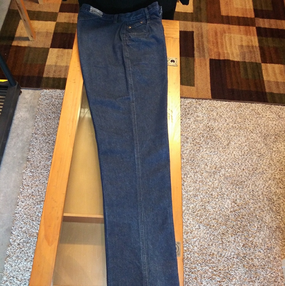 Rocky Mtn. Women's Denim Jean.